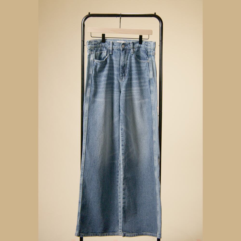 PacSun Women’s Baggy Wide Leg Jeans Size 26 Light Wash High Rise Denim